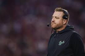 USF's Alex Golesh snubs FAU's Tom Herman with frosty handshake after Bulls'  44-21 win over Owls - The Athletic