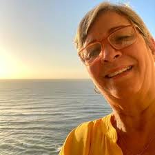 Thelma Roman (@thelmaromanurena)