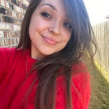 Do you ever get island envy? I look at other people's islands and wish mine  could look that cool. I know I'm early game so that doesn't help but I look  at