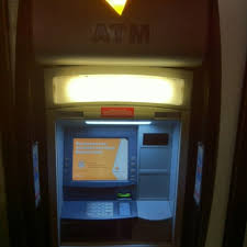 Can someone please tell me which will be cheaper/have the best rates. Photos At Commonwealth Bank Atm Melbourne Cbd 1 Tip From 11 Visitors