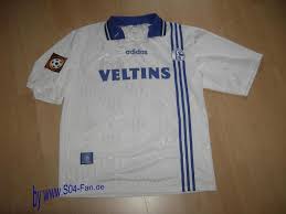 Die slogans für die kommende saison in der 2. Schalke 04 1997 98 Auswarts Trikot