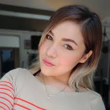 Ava Sweet's Instagram, Twitter & Facebook