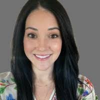 Kay Crutcher's Instagram, Twitter & Facebook