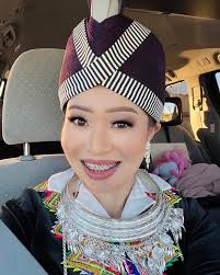 Clients selfie. ♥️ Happy Hmong New Year!