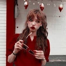 Cute maknae korean aesthetic minimalist fashion style design with red hearts for teen girls, women, men, boys & teenagers who are in love with trendy korea . Pin On Oboi