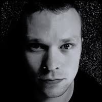 Max Swan Radio playing