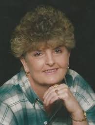 Lea Danner's Instagram, Twitter & Facebook