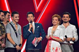 Marisa liz participou no álbum de júlio pereira lançado em 2010, graffiti, de júlio pereira, entre nomes como sara tavares, dulce pontes, manuela azevedo ou maria joão. Pin De Marisa Liz The Voice Oficial Em Marisa Liz 2 Tira Teimas 2019