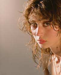 Summer in Paris 🕊- @sylviawakeupp