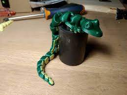 Articulated Lizard By Mcgybeer Thingiverse 3d Printing Diy 3d Printed Objects 3d Printing Projects