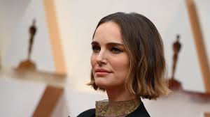 Por qué el bob de Natalie Portman en los Oscar es el corte de pelo de 2020