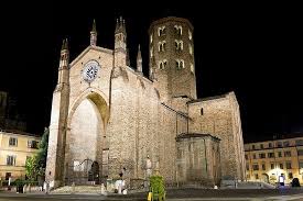 Ein brennender tanklaster und ein auto stehen auf der autobahn a1 in norditalien. Grundriss Einzigartig In Italien Basilica Di Sant Antonino Piacenza Reisebewertungen Tripadvisor