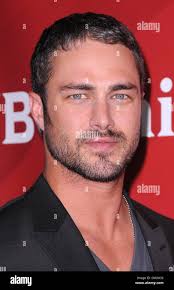 James kinney hi-res stock photography and images