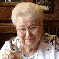 Beverly Maxine Kelly Obituary