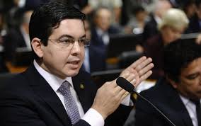 Are you looking to get in touch with randolfe rodrigues for commercial opportunities ? Senador Randolfe Rodrigues Protocola Pedido De Impeachment De Michel Temer A Semana News