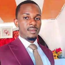 DENER CEIDE updated their profile picture.