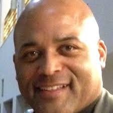 Commerce Professor Jeffrey Lovelace Honored by UVA's Office of Engagement  with Distinguished Scholars Award