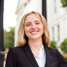 I'm excited to share that I'll be interning with CNN and its CNN Sports  desk this spring, through Warner Bros. Discovery. Extremely grateful for  this opportunity in my final semester at UGA,