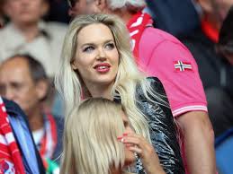Meine frau liebt mich im jogginganzug. Die Heissesten Spielerfrauen Osterreichs Fussball Vorarlberg Vol At