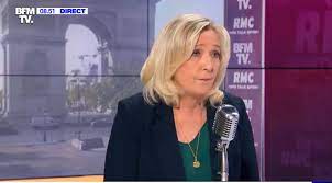 Pour le second tour de l'élection présidentielle de 2017 entre marine le pen et emmanuel macron, il refuse le « front républicain » 59. Politique Eric Ciotti Ministre De Marine Le Pen La Presidente Du Rn Ne Semble Pas Contre Actu Nice