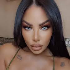 Clara Rosvin (@clararosvin)