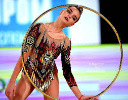 Самые красивые спортсменки на олимпиаде в токио Dina And Arisha Are My Love On Instagram Dina Averina Obruch Ochen Neobychnaya Rascvetka Kupalnika Kupalnik Gimnastika Hudozhestvennaya Gimnastika