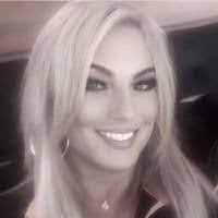 Patsy Gillis's Instagram, Twitter & Facebook