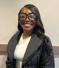 Simeon Wright's Instagram, Twitter & Facebook