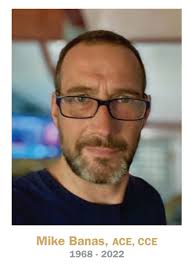 Mike Banas's Instagram, Twitter & Facebook