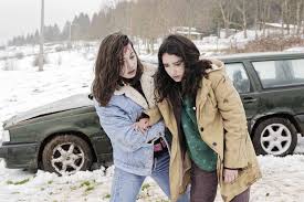 Une fratrie de quatre enfants qui ont grandi ensemble. Au Dela Des Apparences Photo Ines Spiridonov Louna Espinosa 6 Sur 10 Allocine