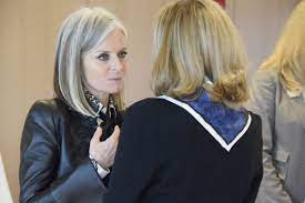 Trudeau will also receive advice from canada's ambassador to paris, isabelle hudon, on dealing with his party's falling fortunes in quebec, pmo spokeswoman chantal gagnon said. Isabelle Hudon On Twitter Sincere Thanks To All Participants For Contributing To Our Discussion About Feminist Foreign Policies Which Are Of Interest To Full Genderequality Could Add 12 Trillion To The