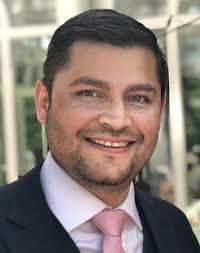 Estadístico y matemático Freddy Alexander Correa asumió la Gerencia de  Data, IA y Robótica de Minsait (del Indra Group)