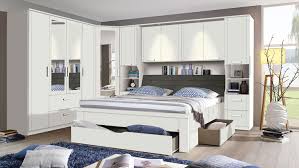 Mit zwei schränken und zwei hängeschränken sind sie bestens ausgestattet. Schlafzimmer Set Lindau Kleiderschrank Bett Weiss Spiegel