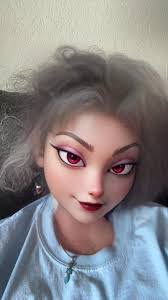 Ivy Holman's Instagram, Twitter & Facebook