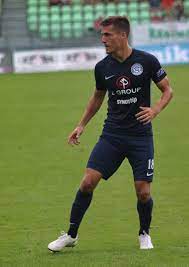 1 liga zen sign after the i. Lukas Sadilek Wikipedia