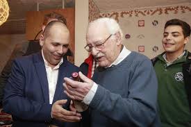 Ruy duarte de carvalho e james c. Segredo De Ruy De Carvalho Para Chegar Aos 92 Anos Nao Penso Na Morte