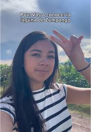 Sandy Bernal (@sandybernalof)