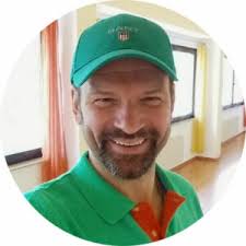 Team of the trauma-sensitive yoga office