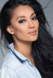 Stephanie Delaney's Instagram, Twitter & Facebook