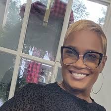 Supporting sister after divorce