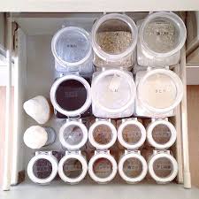 キッチン収納術51選 100均やニトリのアイテム活用実例も キッチン収納術 ニトリ 収納 キッチン インテリア 収納