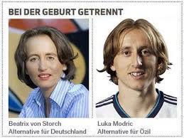 Deshalb versuchen sie der afd die schuld an dem rechtsextremismus in deutschland in die. Wannabe Ttil On Twitter Damitdasklaas Als Alter Freund Des Guten Fussballs Musst Doch Wissen Dass Die Beiden Geschwister Sind 11freunde De