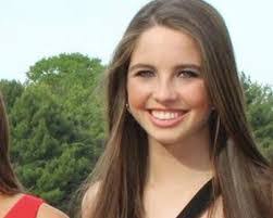 Emily Stein's Instagram, Twitter & Facebook