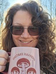 Howdy y'all "Bootlegger" here just looking up through the years this maple  tree and i are about the same age grandpa planted it about the same time i  was born . he