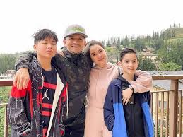 Millennials is a generation who grew up with computers, internet and social networks. In Photos Jennylyn Mercado And Dennis Trillo S Modern Family Gma Entertainment