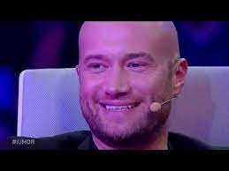 ➠ acum, ai toate episoadele integrale din iumor ionuţ rusu, invitat special la iumor, a pus în scenă un scheci legat de situația româniei în timpul. Cristina Garcia On Iumor Tv Show Romania Youtube