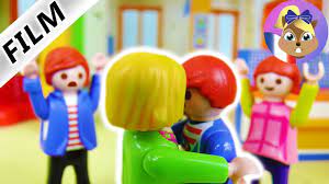 Welcome to the official playmobil instagram follow us to a world full of play and imagination share your playmobil art with us using #playmobil www.playmobil.com. Film Playmobil En Francais Le Faux Julian Embrasse Mia Famille Brie Youtube