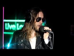 Thirty Seconds To Mars Kings And Queens Vevo Presents The 11 Most Impressive Covers From The Bbc S Live Lounge In 2013 Bbc Live Thirty Seconds Jared Leto