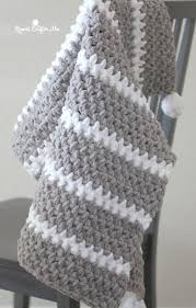 Black And White Crochet Baby Blanket Pattern Quick And Easy Bernat Moss Stitch Baby Blanket Repeat Crafter Me Crochet For Beginners Blanket Baby Blanket Crochet Pattern Chunky Crochet