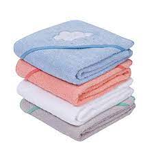 It has recently won gold for the best in bathtime award in the mother and baby awards 2010/11. Buy Clevamama Splash And Wrap Baby Bath Towel Cream Online At Low Prices In India Amazon In